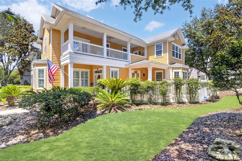 For Sale: $679,000 (4 beds, 3 baths, 2592 Square Feet)