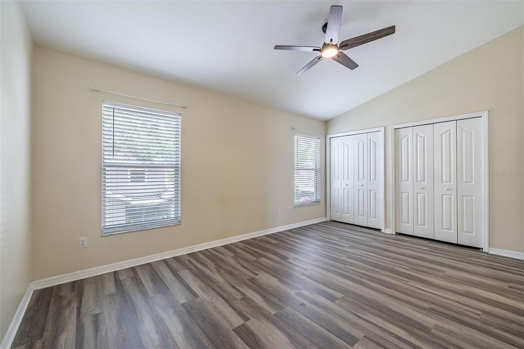 For Sale: $299,000 (3 beds, 2 baths, 1232 Square Feet)