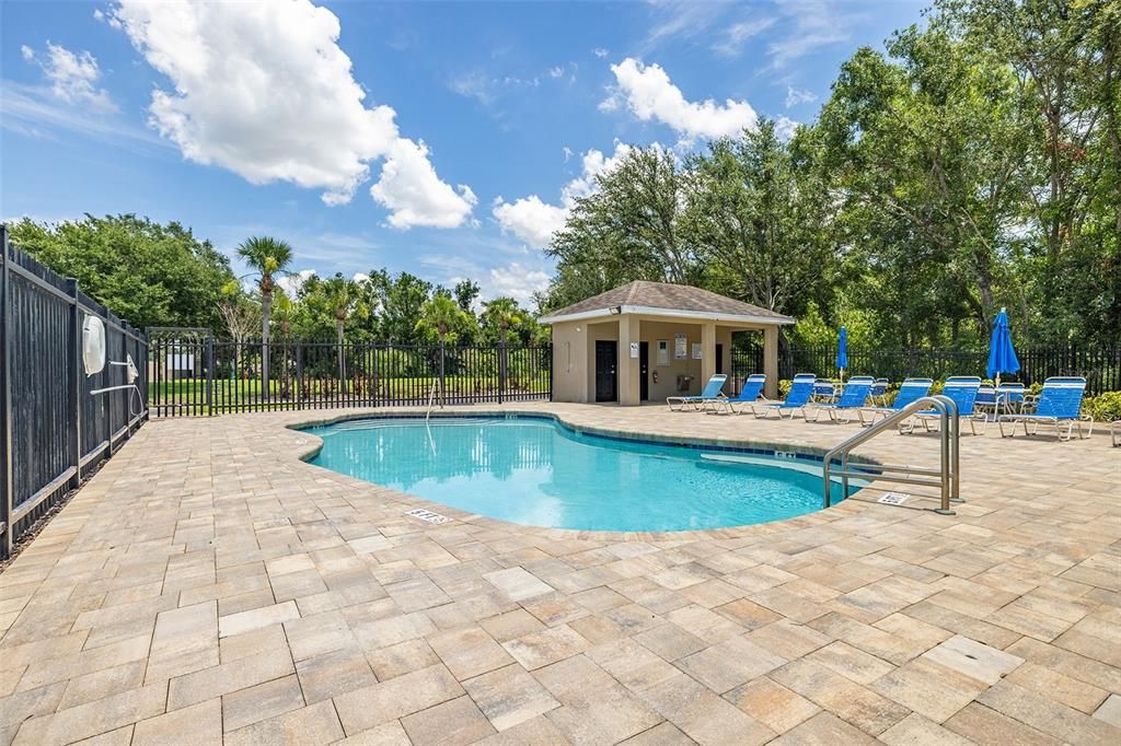 For Sale: $299,000 (3 beds, 2 baths, 1232 Square Feet)