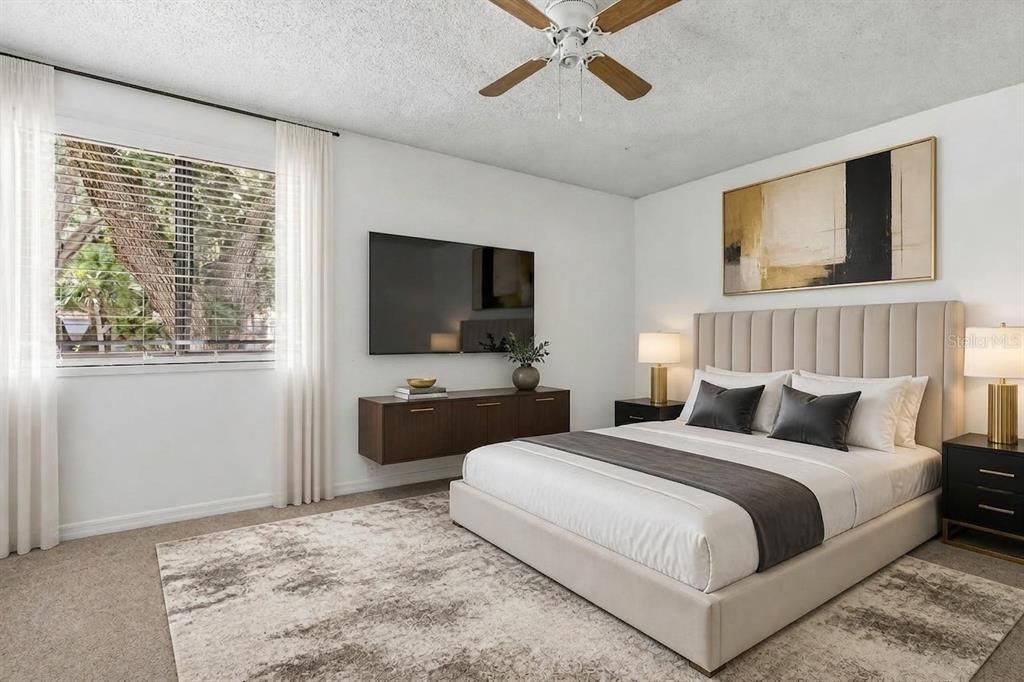 For Sale: $179,900 (2 beds, 1 baths, 1080 Square Feet)