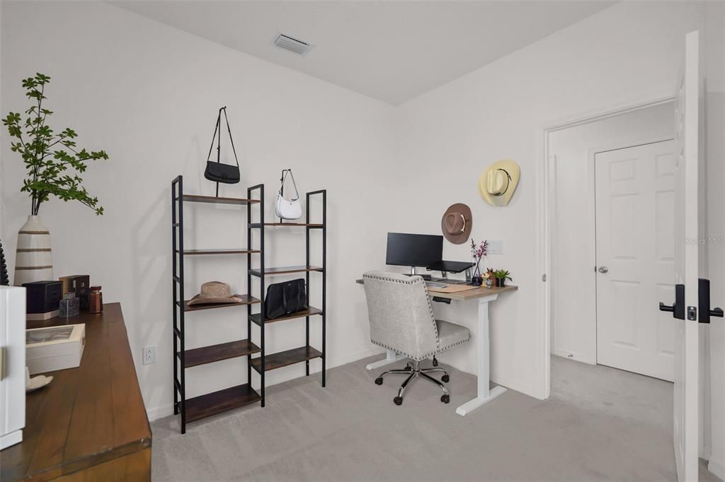 En Venta: $375,000 (3 camas, 2 baños, 1704 Pies cuadrados)