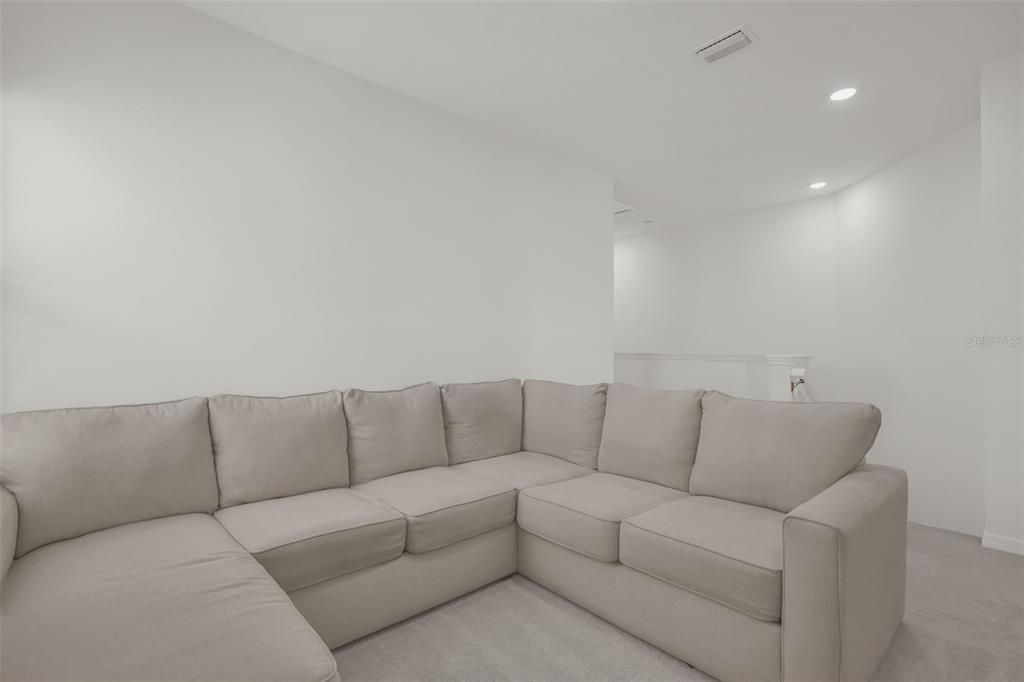 En Venta: $375,000 (3 camas, 2 baños, 1704 Pies cuadrados)