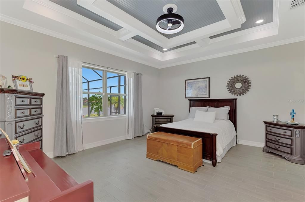 For Sale: $968,400 (3 beds, 3 baths, 2611 Square Feet)