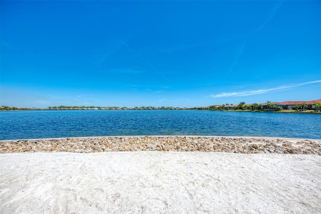 For Sale: $968,400 (3 beds, 3 baths, 2611 Square Feet)
