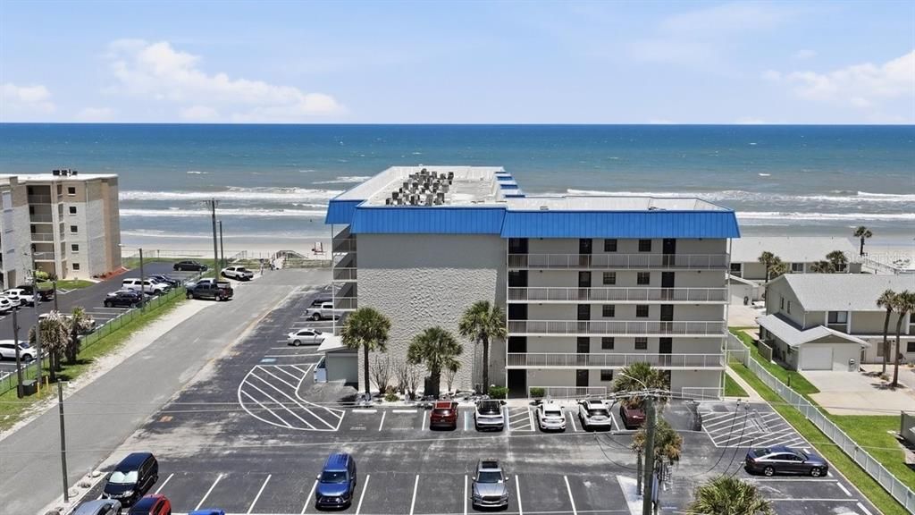 For Sale: $449,999 (2 beds, 2 baths, 1015 Square Feet)