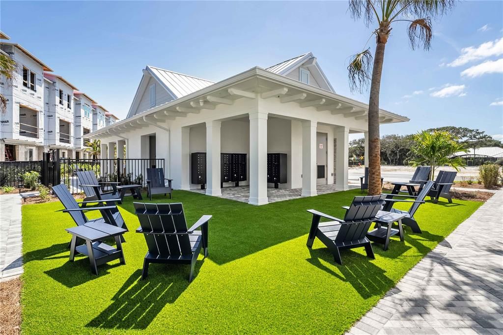 For Sale: $699,900 (3 beds, 3 baths, 2294 Square Feet)