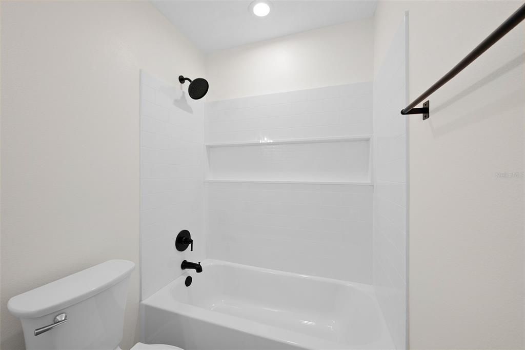 For Sale: $499,999 (4 beds, 2 baths, 1770 Square Feet)