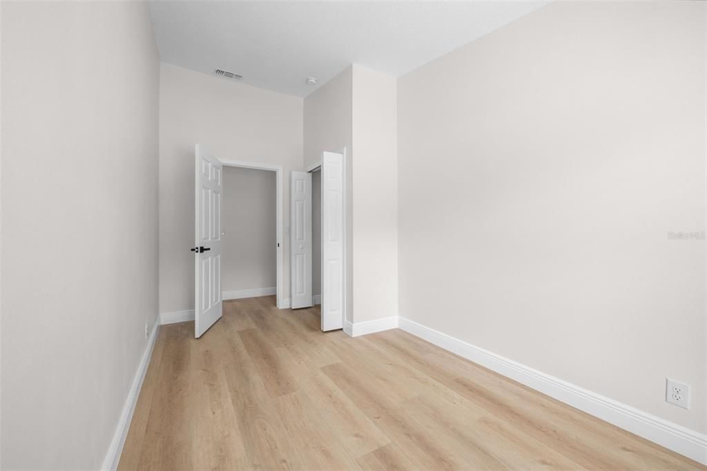 For Sale: $499,999 (4 beds, 2 baths, 1770 Square Feet)