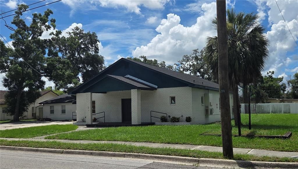 For Sale: $925,000 (0 beds, 0 baths, 3990 Square Feet)