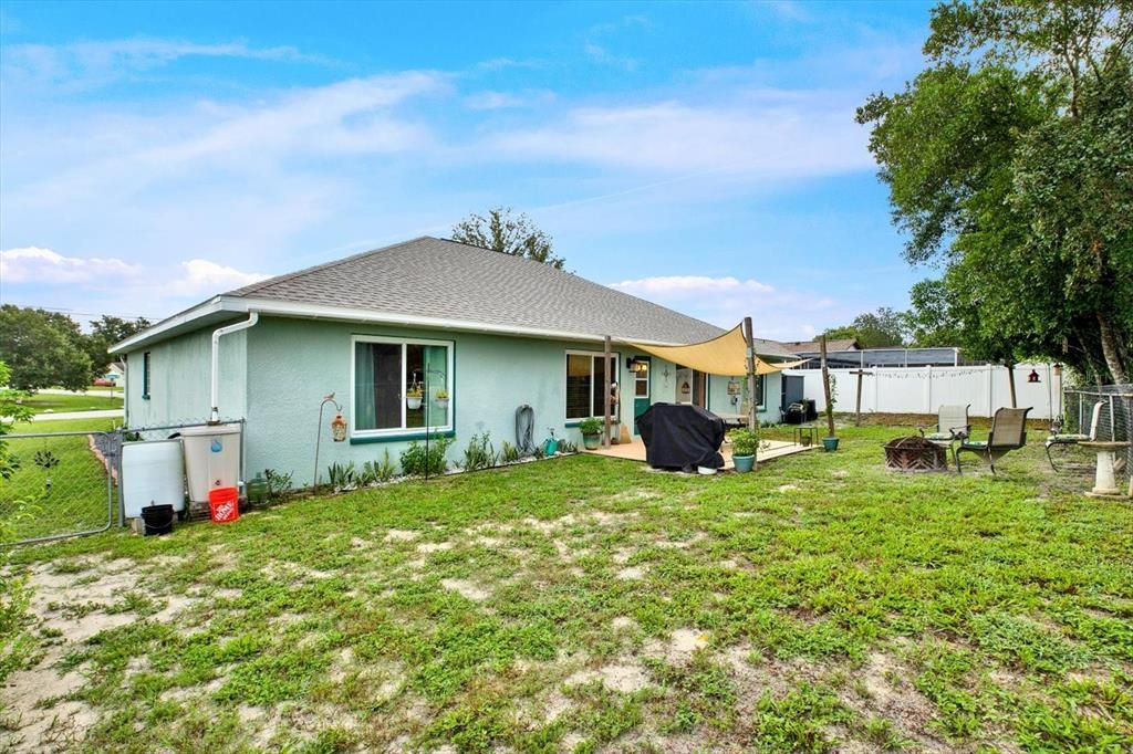 For Sale: $413,000 (4 beds, 2 baths, 2546 Square Feet)