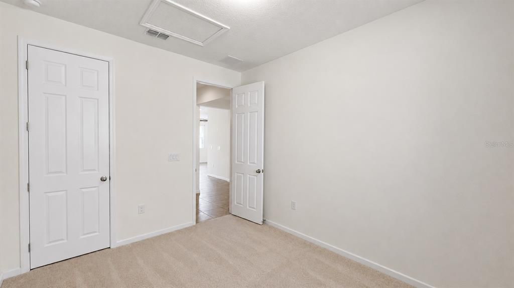 For Rent: $2,300 (4 beds, 2 baths, 2056 Square Feet)