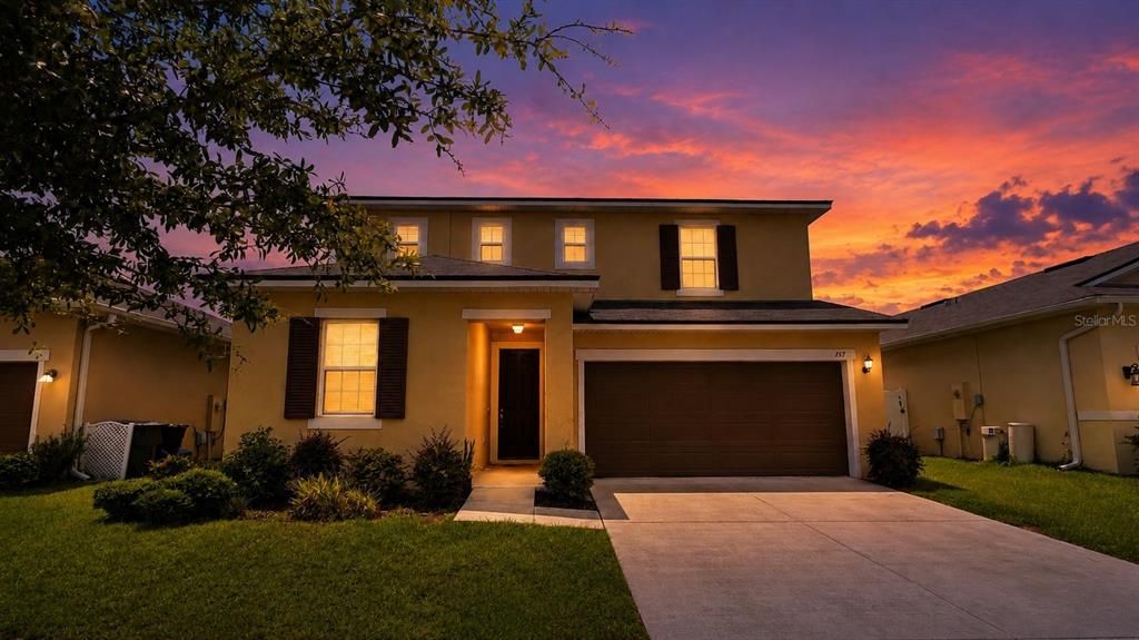 For Rent: $2,300 (4 beds, 2 baths, 2056 Square Feet)