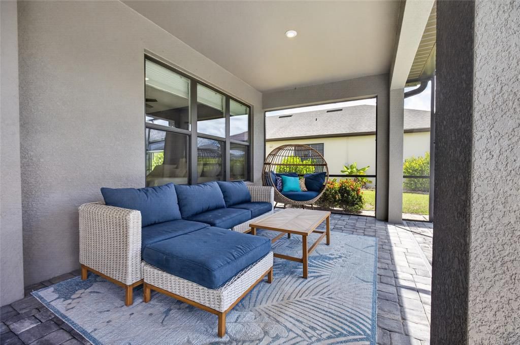 For Sale: $769,000 (4 beds, 3 baths, 2653 Square Feet)