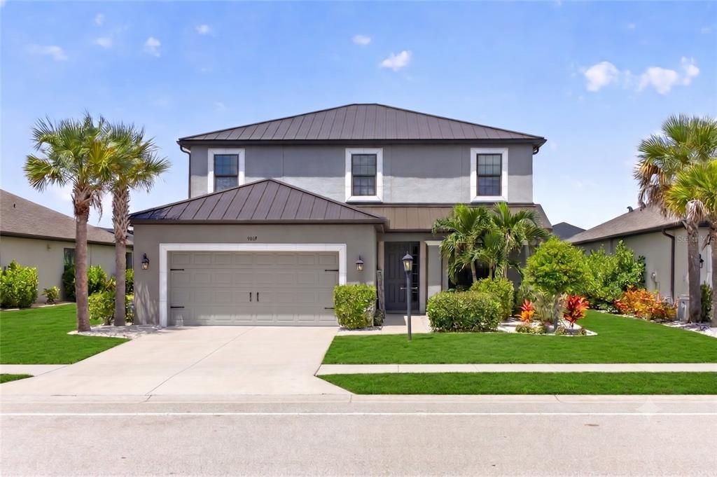 For Sale: $769,000 (4 beds, 3 baths, 2653 Square Feet)