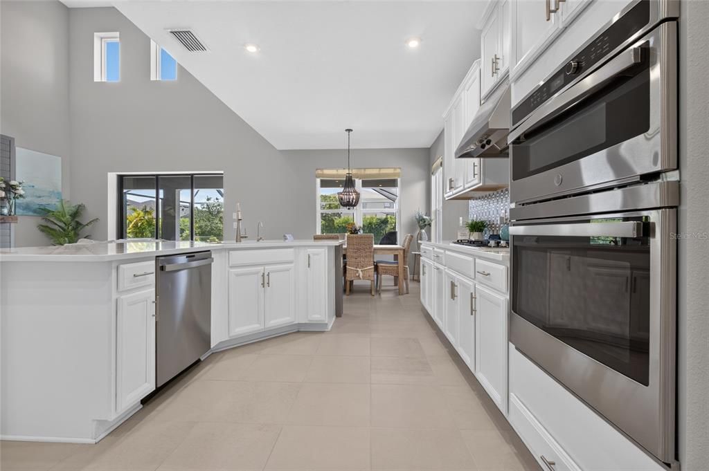 For Sale: $769,000 (4 beds, 3 baths, 2653 Square Feet)