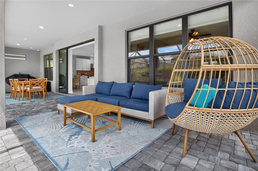 For Sale: $769,000 (4 beds, 3 baths, 2653 Square Feet)