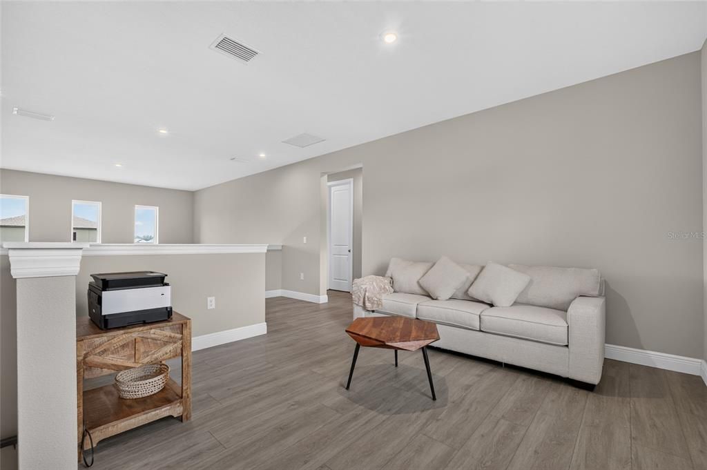 For Sale: $769,000 (4 beds, 3 baths, 2653 Square Feet)