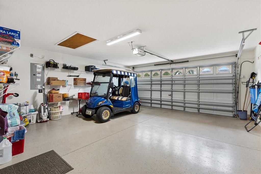 For Sale: $400,000 (3 beds, 2 baths, 1644 Square Feet)