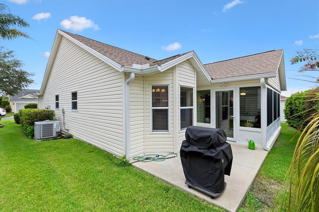 For Sale: $400,000 (3 beds, 2 baths, 1644 Square Feet)
