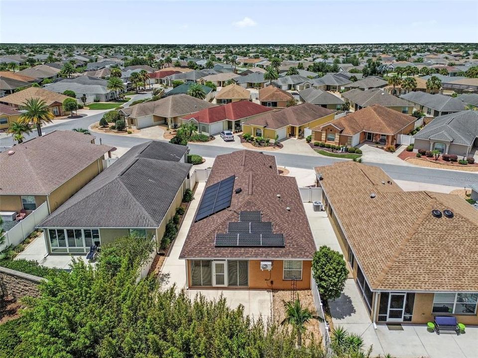 На продажу: $399,900 (3 спален, 2 ванн, 1416 Квадратных фут)