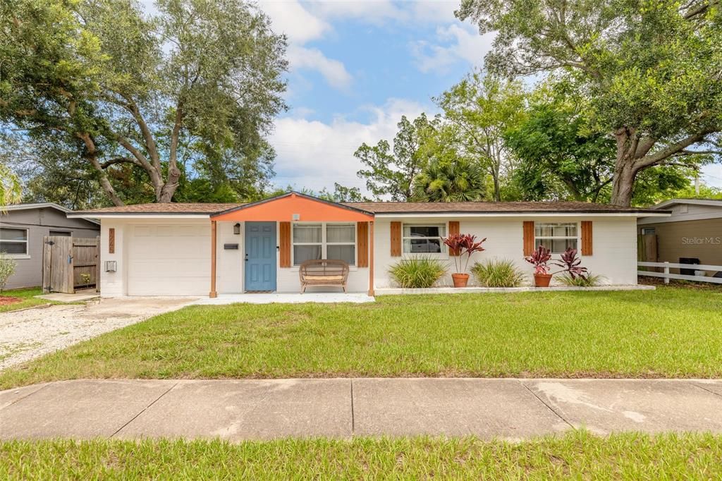 For Sale: $245,000 (3 beds, 1 baths, 1002 Square Feet)