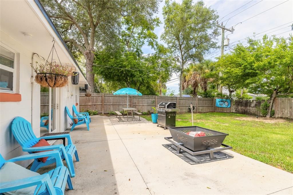 For Sale: $245,000 (3 beds, 1 baths, 1002 Square Feet)