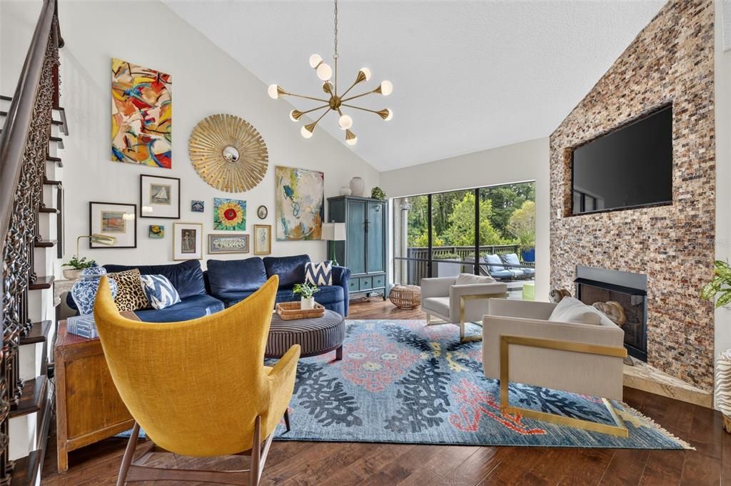 For Sale: $575,000 (2 beds, 2 baths, 1704 Square Feet)