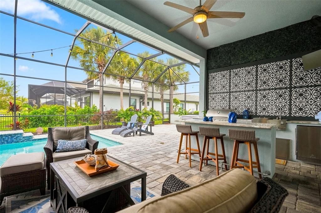 For Sale: $1,100,000 (5 beds, 4 baths, 3939 Square Feet)