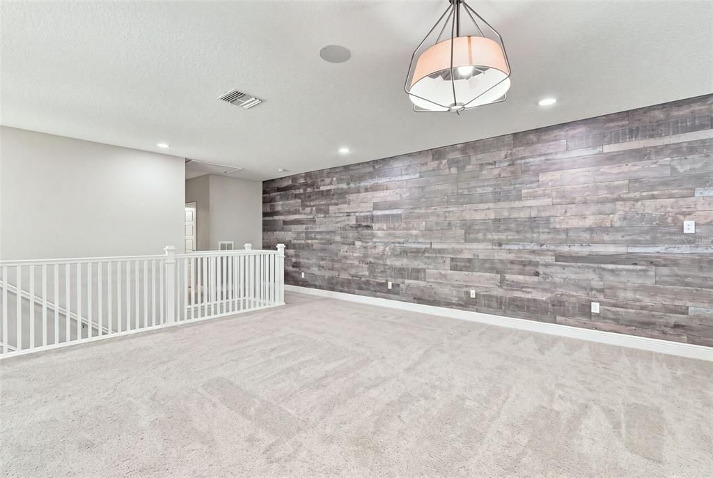 For Sale: $1,100,000 (5 beds, 4 baths, 3939 Square Feet)