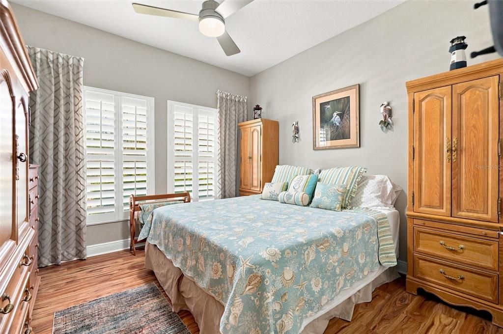 For Sale: $1,100,000 (5 beds, 4 baths, 3939 Square Feet)