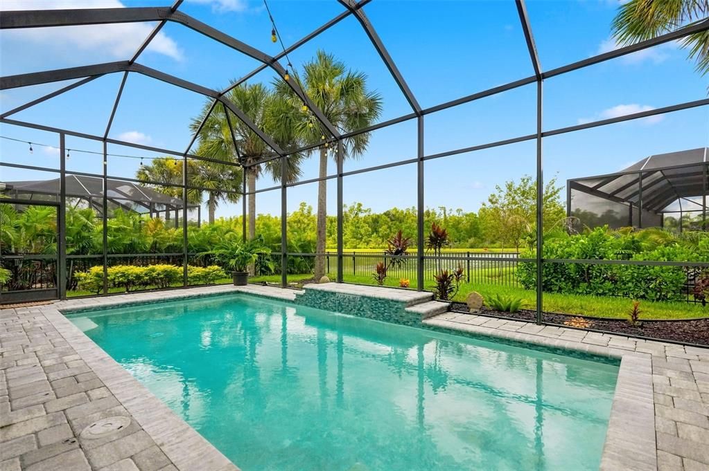 For Sale: $1,100,000 (5 beds, 4 baths, 3939 Square Feet)