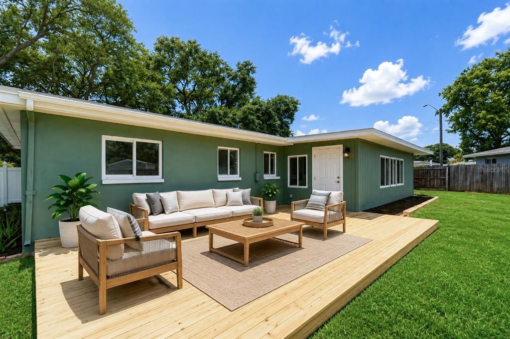 For Sale: $470,000 (3 beds, 2 baths, 1540 Square Feet)