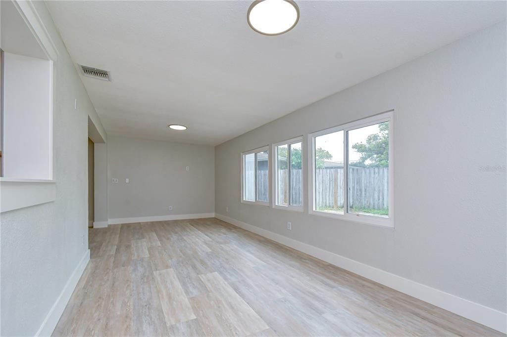 For Sale: $470,000 (3 beds, 2 baths, 1540 Square Feet)