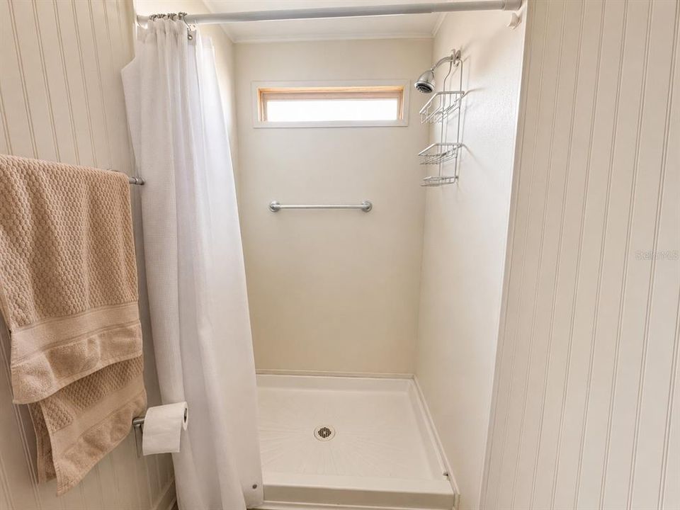 En Venta: $150,000 (2 camas, 2 baños, 1056 Pies cuadrados)