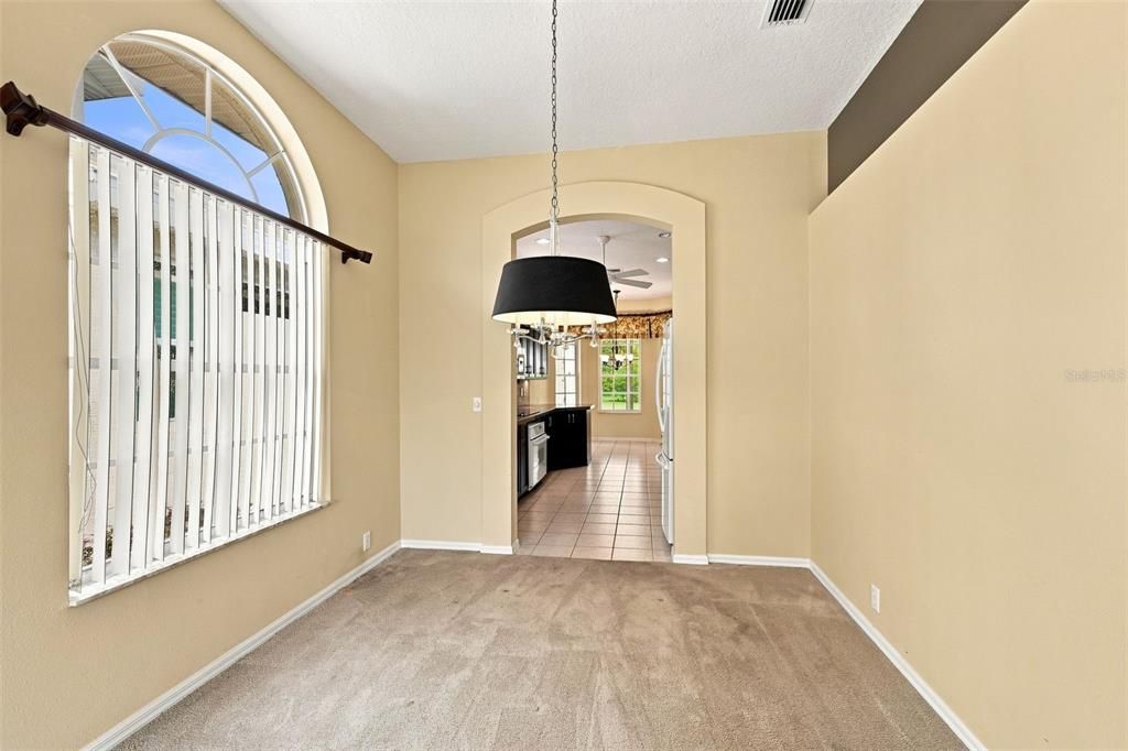 En Venta: $365,000 (3 camas, 2 baños, 1811 Pies cuadrados)