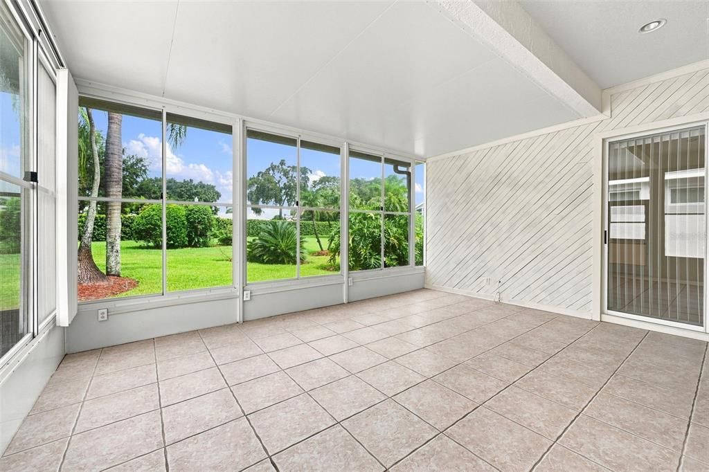 En Venta: $365,000 (3 camas, 2 baños, 1811 Pies cuadrados)