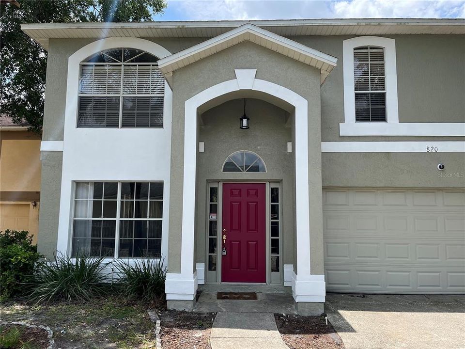 For Rent: $2,700 (4 beds, 2 baths, 2029 Square Feet)