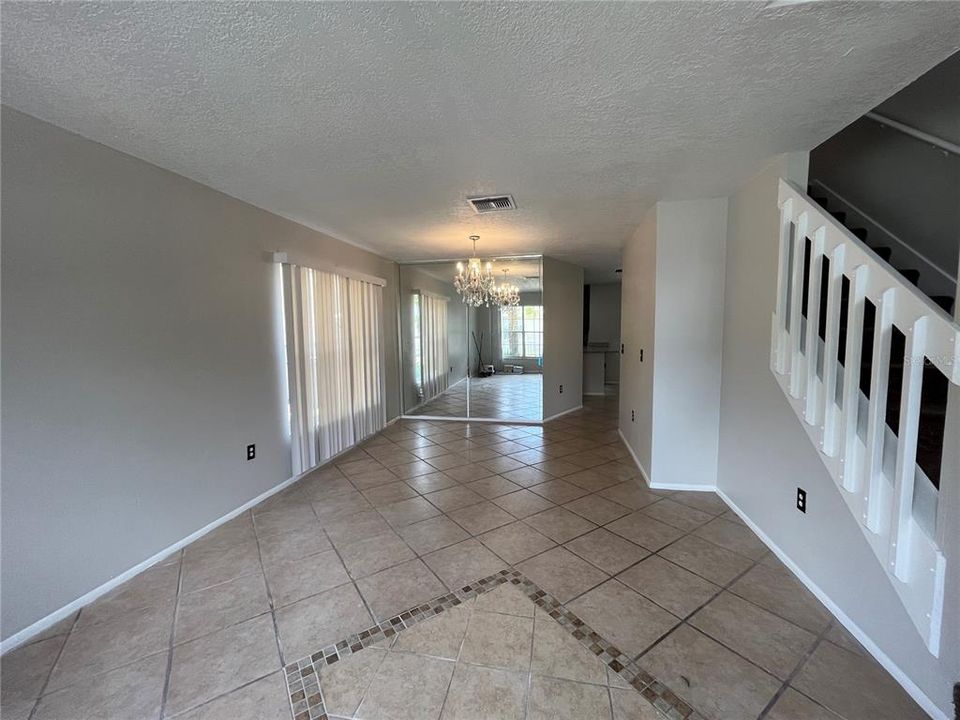 For Rent: $2,700 (4 beds, 2 baths, 2029 Square Feet)