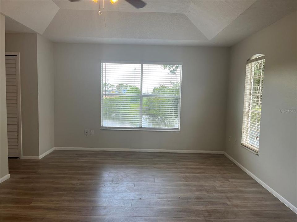 For Rent: $2,700 (4 beds, 2 baths, 2029 Square Feet)