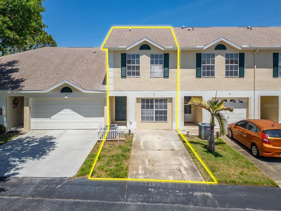 For Rent: $1,850 (2 beds, 2 baths, 1315 Square Feet)