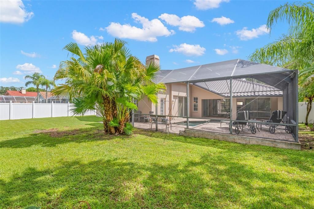 En Venta: $799,000 (4 camas, 3 baños, 2523 Pies cuadrados)