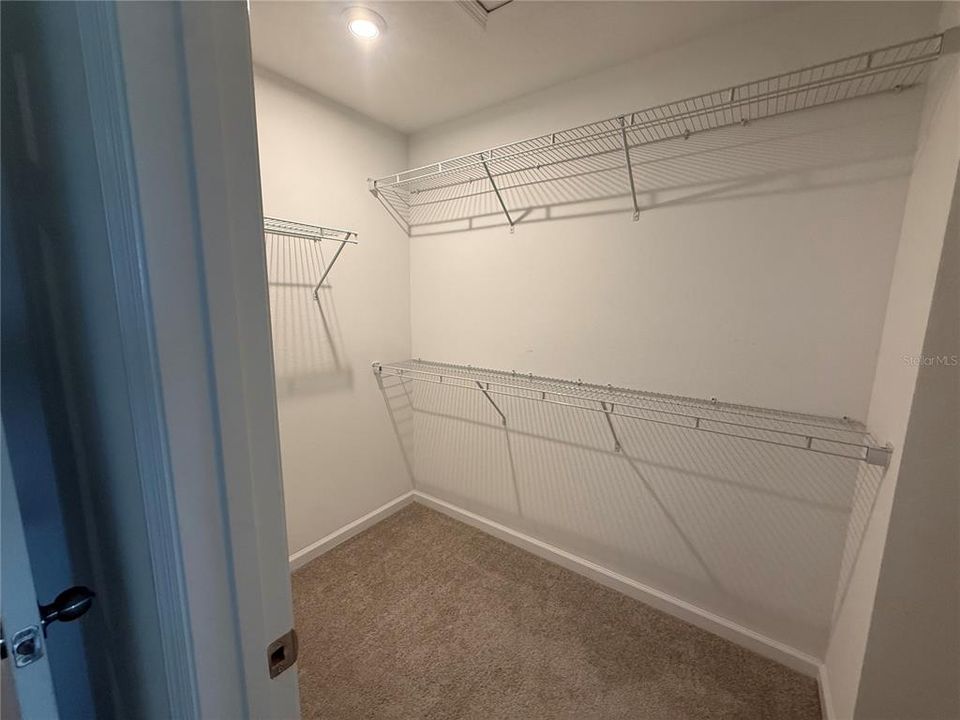 В аренду: $2,099 (3 спален, 2 ванн, 1460 Квадратных фут)