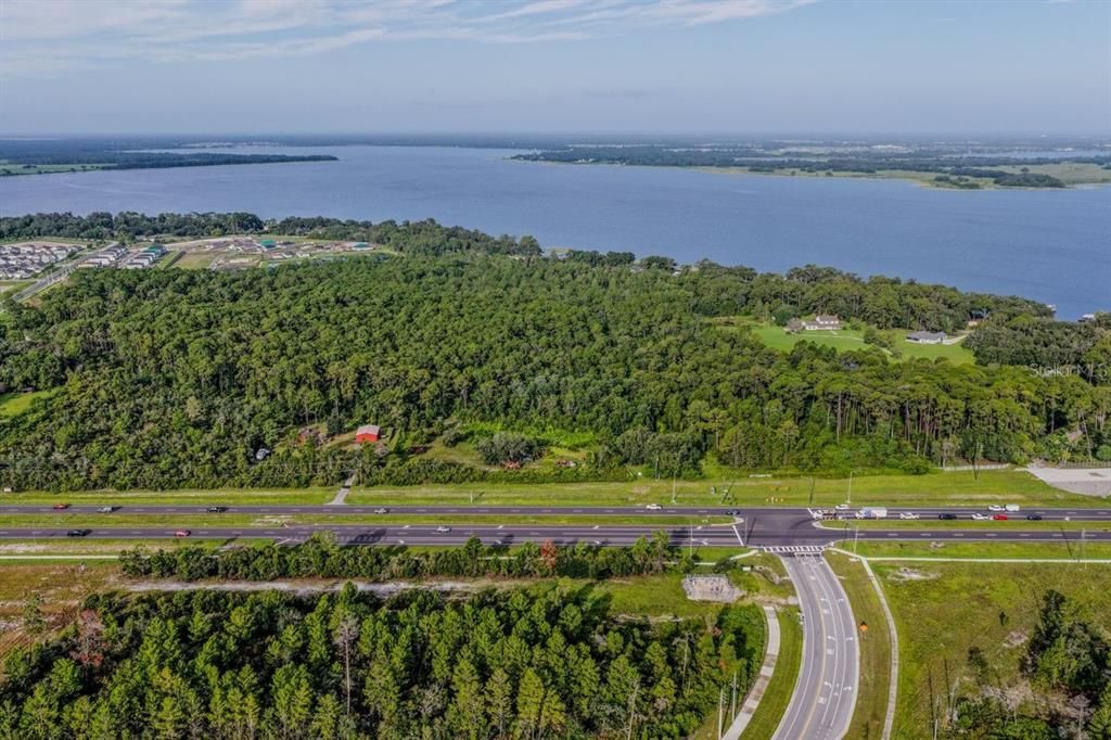 En Venta: $1,200,000 (5.10 acres)