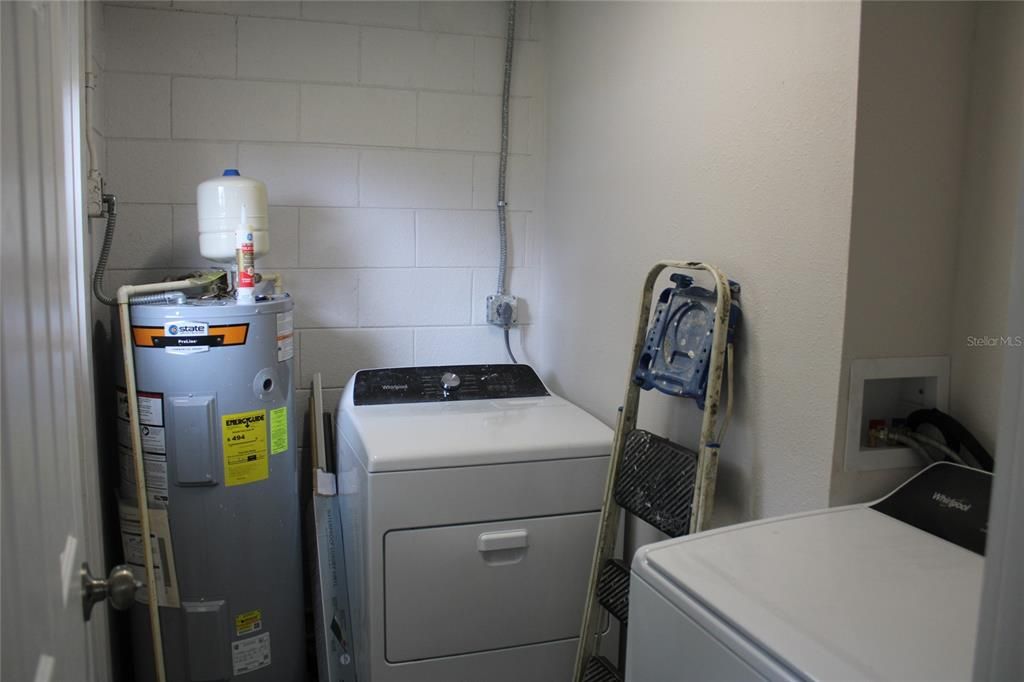 En Renta: $2,500 (4 camas, 2 baños, 1196 Pies cuadrados)