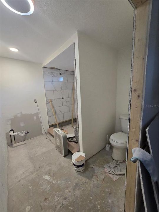 На продажу: $290,000 (3 спален, 2 ванн, 1692 Квадратных фут)