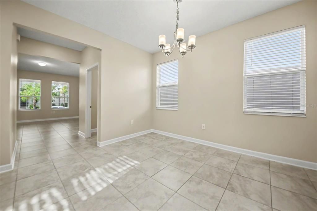 For Rent: $2,695 (3 beds, 2 baths, 1996 Square Feet)
