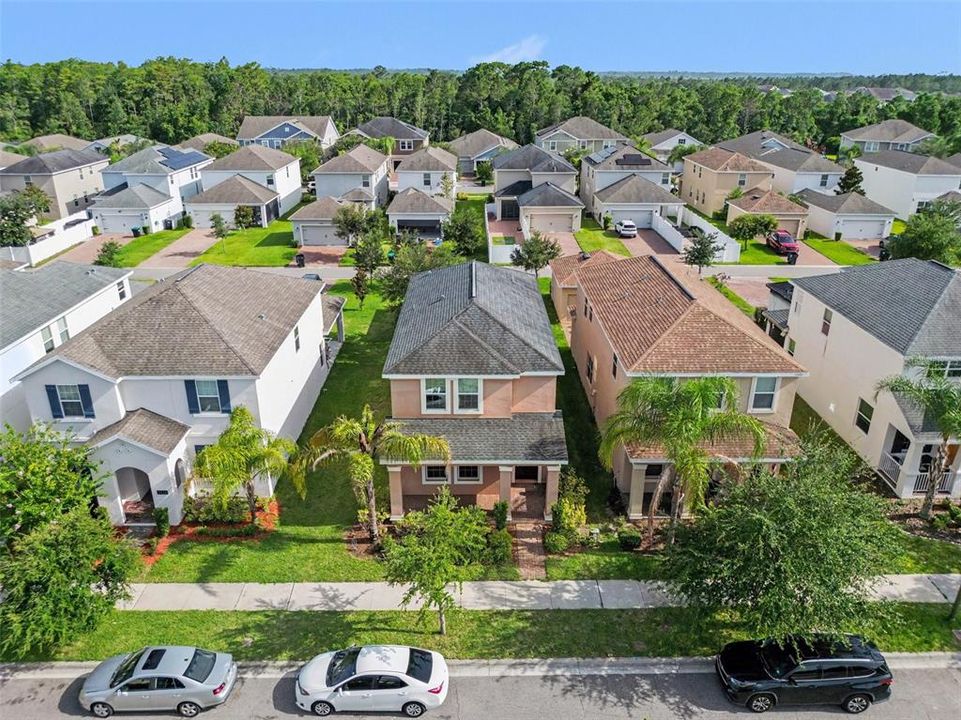 For Rent: $2,695 (3 beds, 2 baths, 1996 Square Feet)