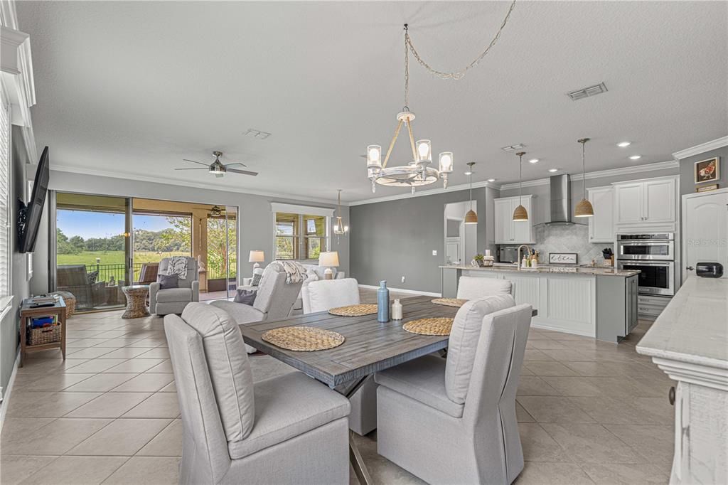 For Sale: $532,000 (4 beds, 2 baths, 2186 Square Feet)