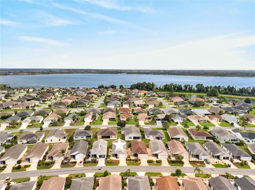 For Sale: $280,000 (2 beds, 2 baths, 1188 Square Feet)