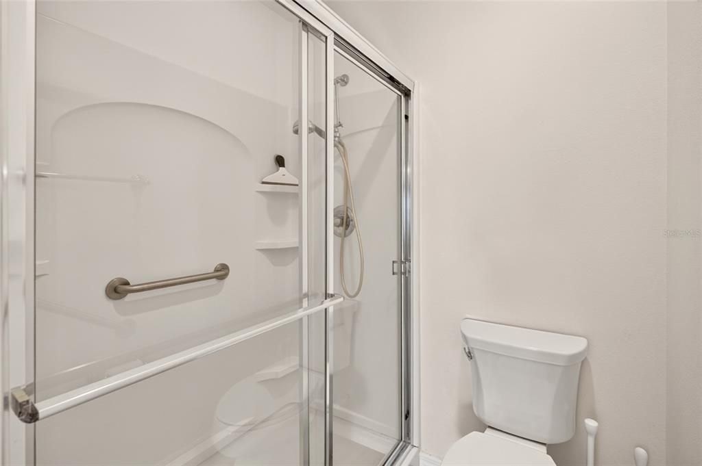For Sale: $280,000 (2 beds, 2 baths, 1188 Square Feet)